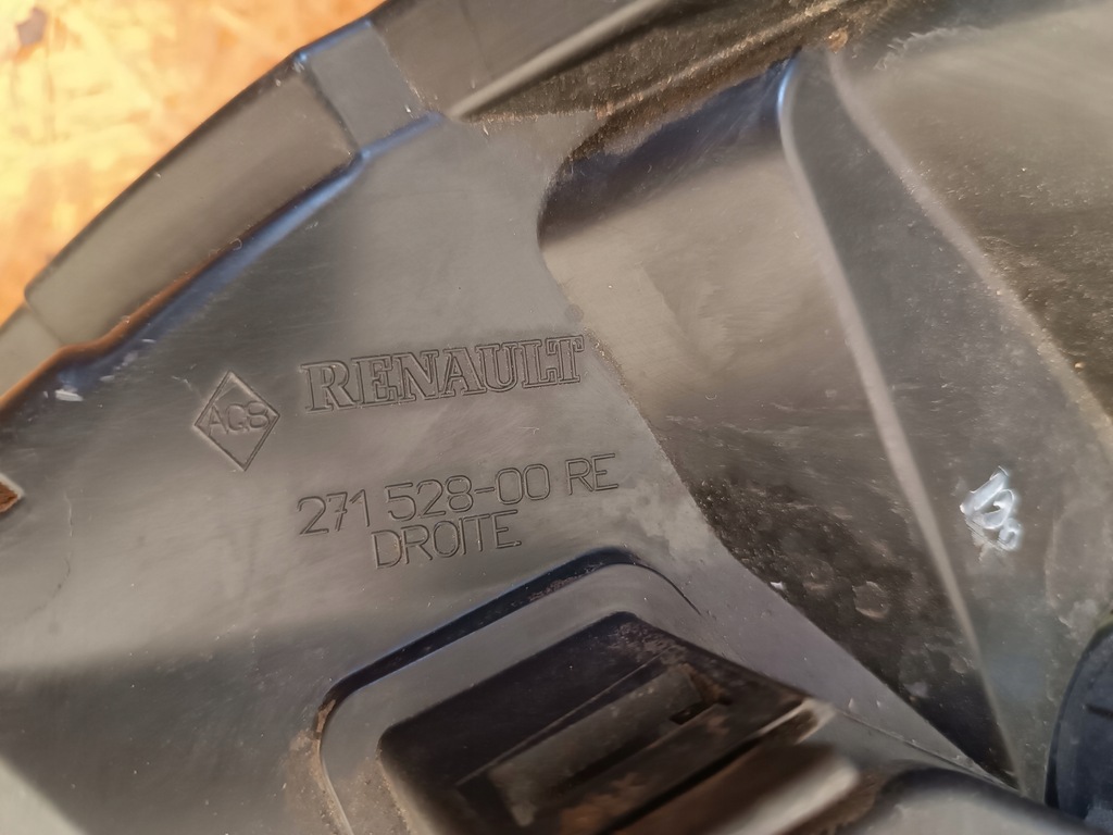 фото №15, Лампа правый перед eu 271528-00 renault twingo ii 2 07-