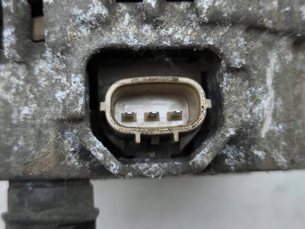 Mazda cx-7 2011 генератор Зі Шроту