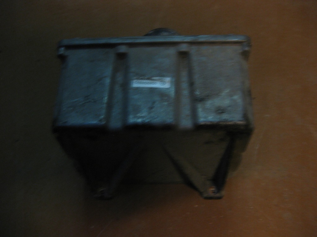 Насос adblue irisbus 504200399 в Україні