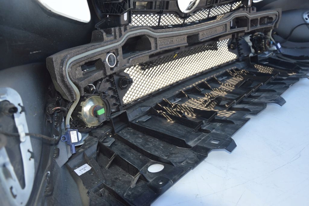 фото №13, Mercedes gla x156 156 бампер передній na pts хром bez камери омивача