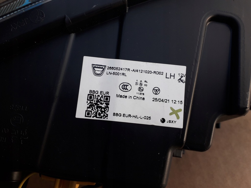 фото №5, Лампа передняя левая dacia spring led drl