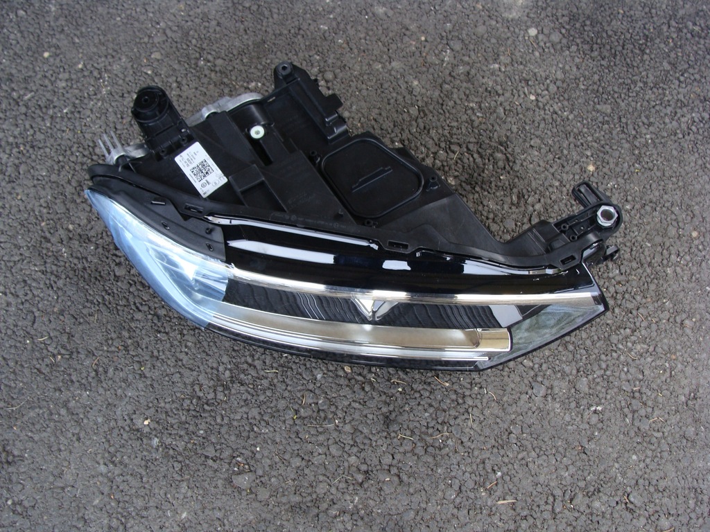 фото №1, Лампа правий перед full led vw t-roc 2ga941774ah nowa !!