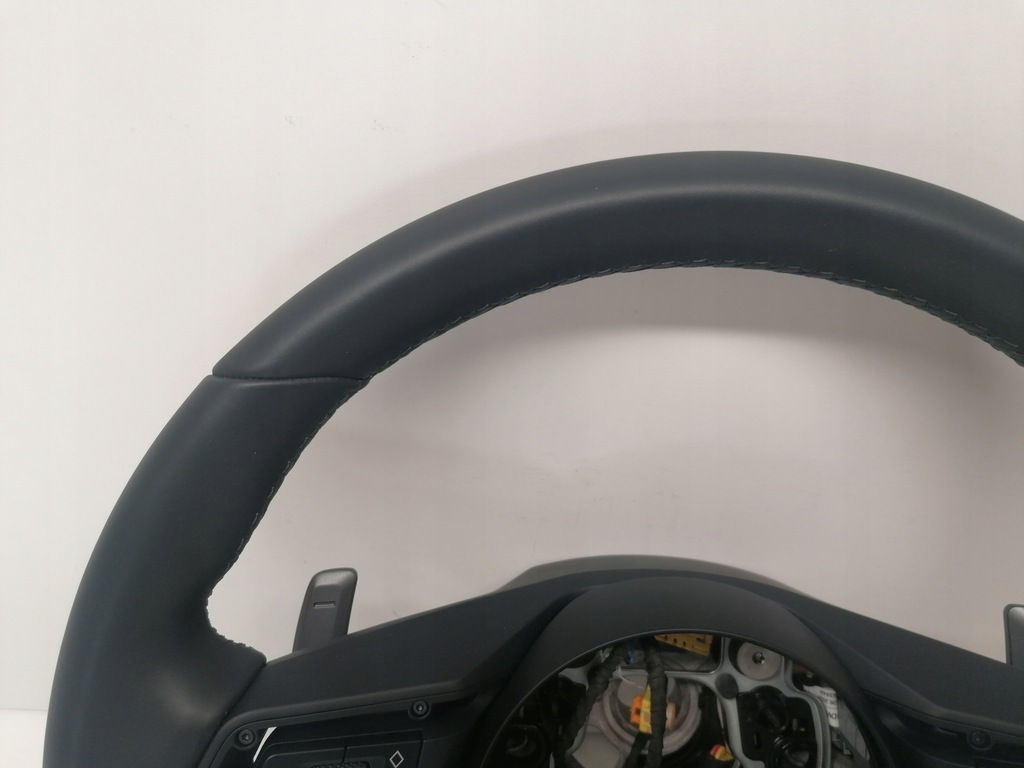 фото №9, Porsche 911 992 повітропровід шкіряний оригінал