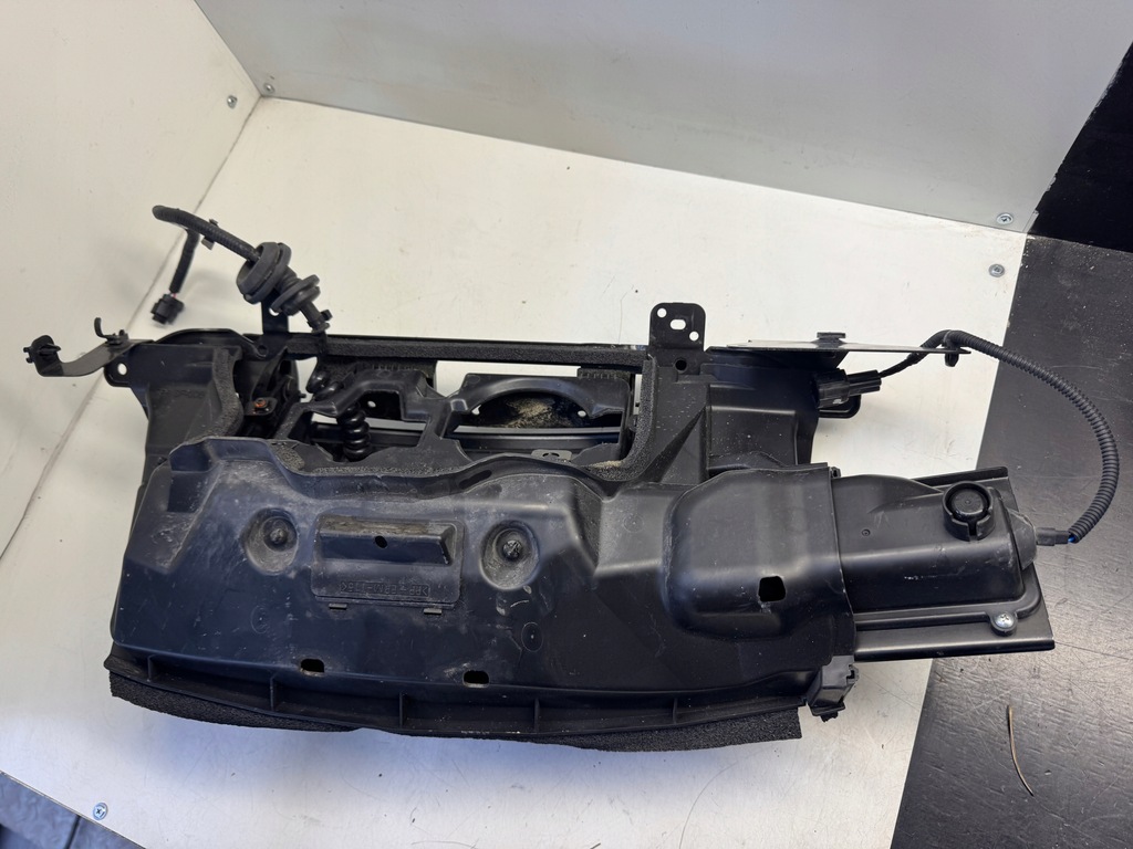 фото №9, Nissan leaf i крышка багажника порт зарядки камера