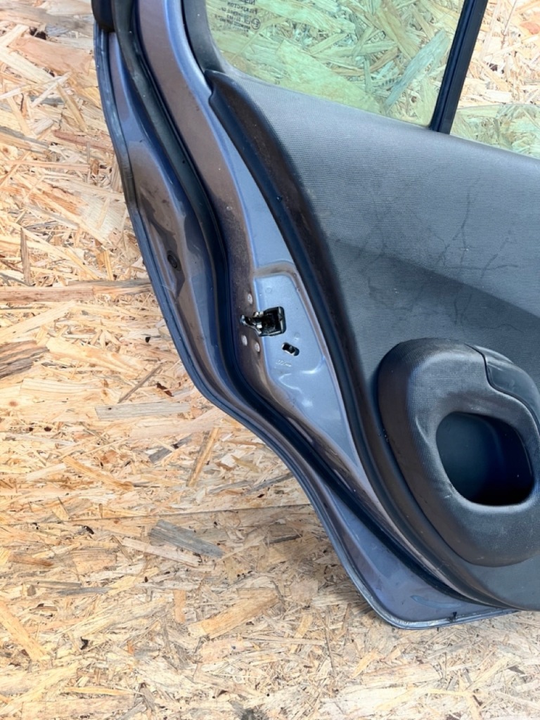 фото №8, Двері задні ліва лівий задня nissan micra k12 lift код лакофарбового покриття: b52g