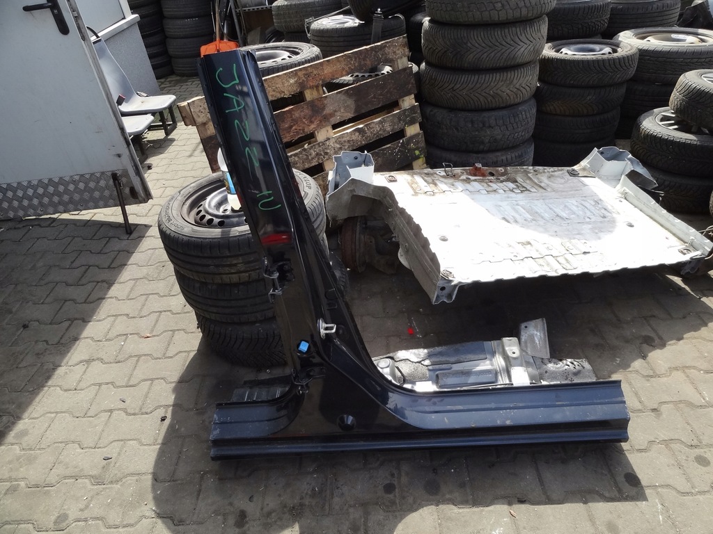 фото №1, Honda jazz iv 2017 блок двигателя порог правый оригинал