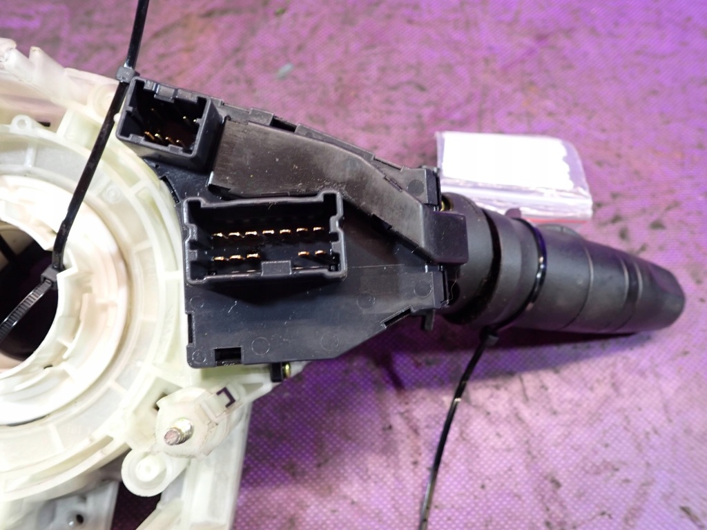 фото №5, Almera n16 sedan перемикач комбінований 25560bn808 25260av710