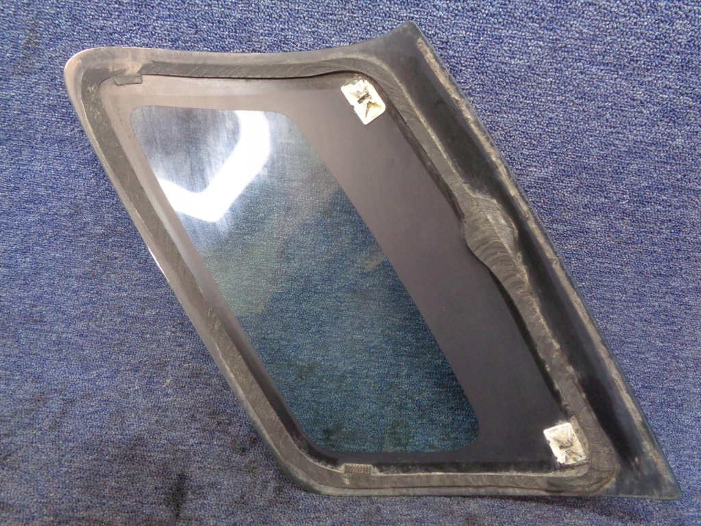 Скло кузовна fiat sedici suzuki sx4 07r. as2 права задня Зі Шроту