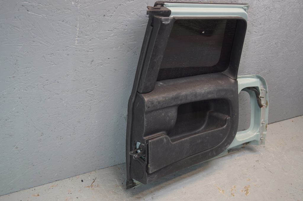 Дверь крыло левое  задняя mini cooper r55 b28/5 Киев