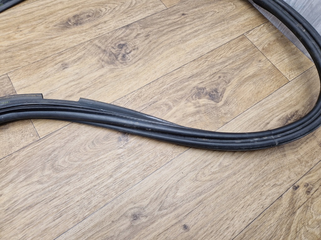 фото №10, Bmw f48 x1 прокладка кришки багажника задня задня 7474447