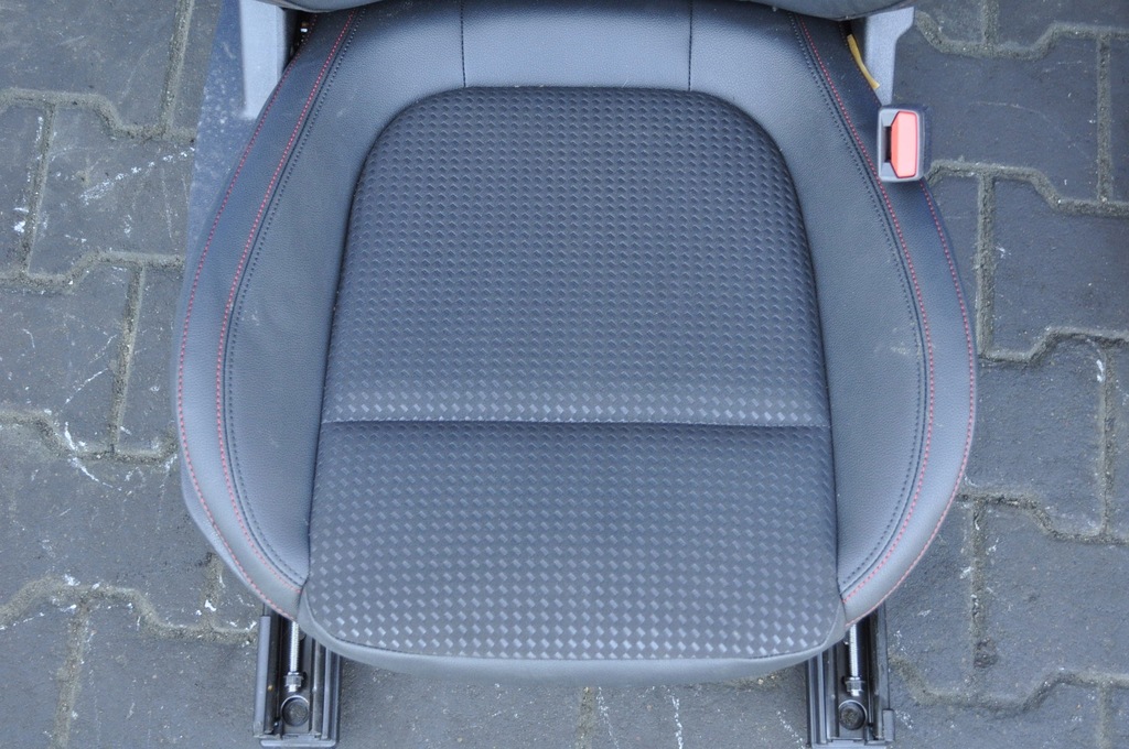 фото №7, Ford focus mk4 сиденья заднее сиденье обшивки кожа 20r uk