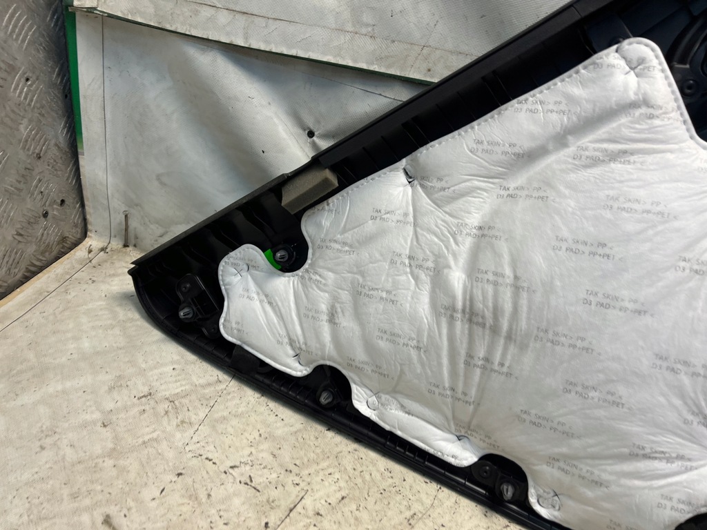 фото №7, Kia sportage v 21- обшивка оббивка двері правий задня europa оригінальний номер