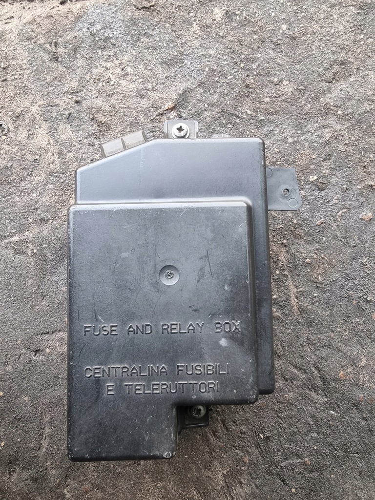 фото №1, Корпус корпус предохранителей alfa romeo 159