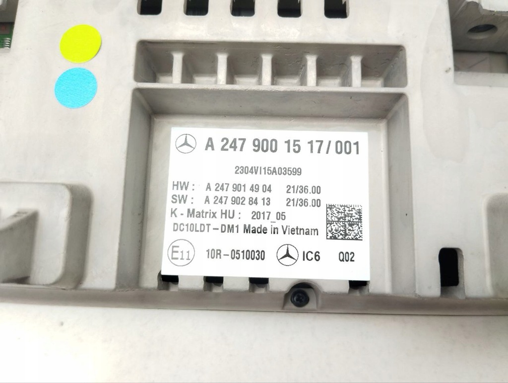 фото №10, Mercedes-benz eqb 2023 панелі керування, перемикачі