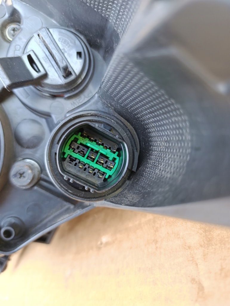 фото №9, Kia ceed ii лампа левая перед передняя фара линза обычная идеальное состояние 11pin