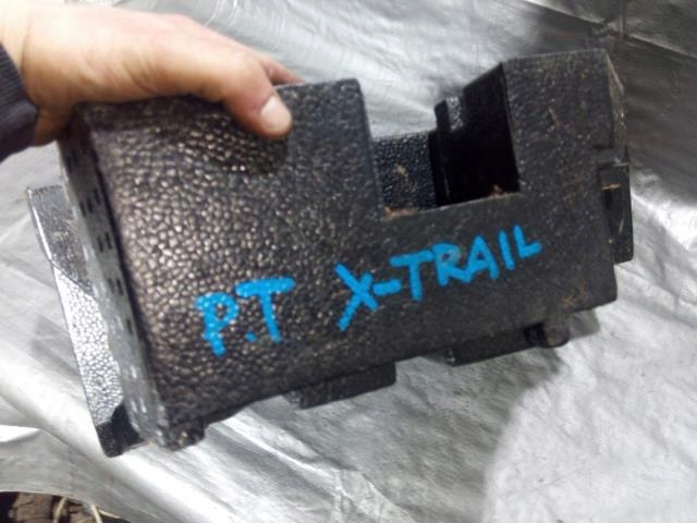 фото №5, Вкладыш багажника правый nissan x-trail t30
