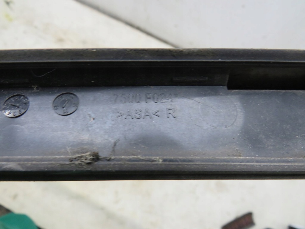 фото №10, Молдинг скло лобове права civic ix