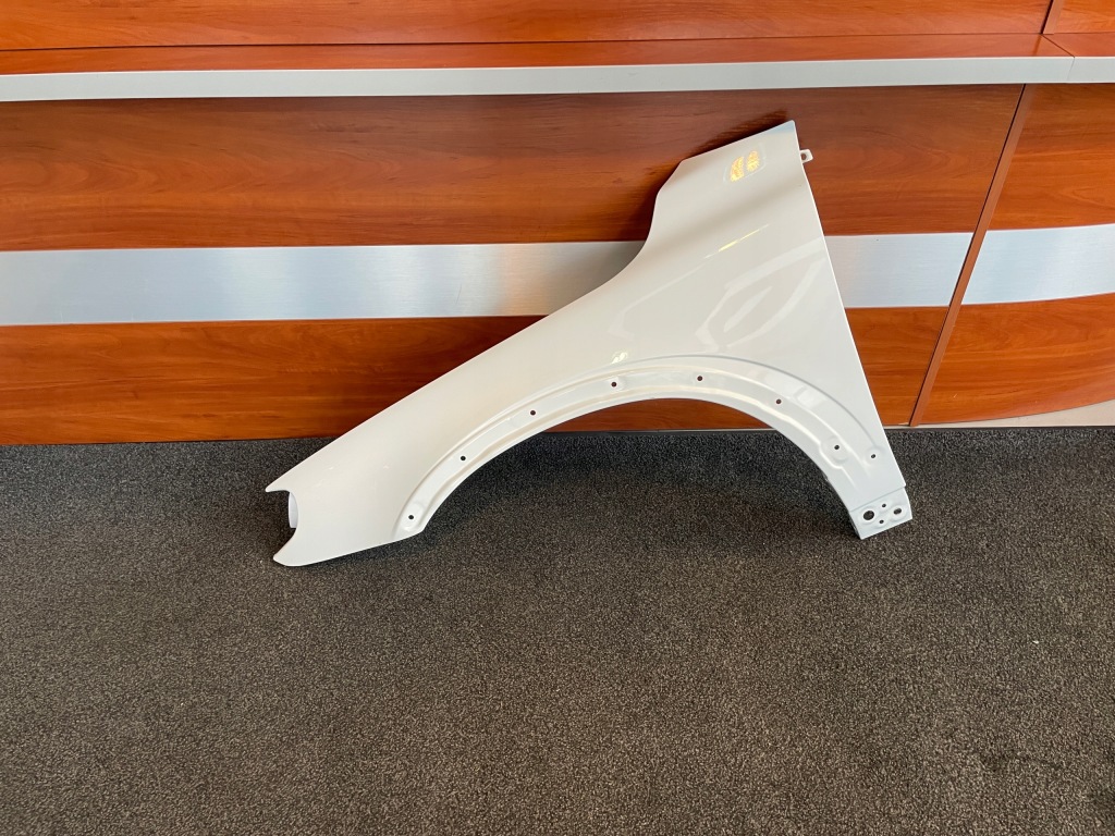 фото №1, Volvo xc70 ii крыло левый 614