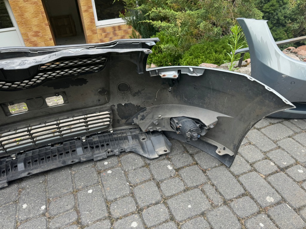 фото №6, Toyota auris i 06-09 бампер передний оригинал омыватель