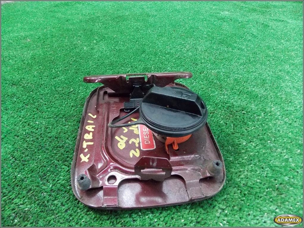 фото №8, Nissan x-trail 2.2 2004r крышка крышка заливной топлива