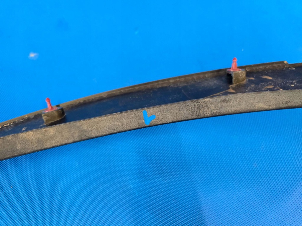 Купить Молдинг крыла правая задний  mini f57 f56 7300822