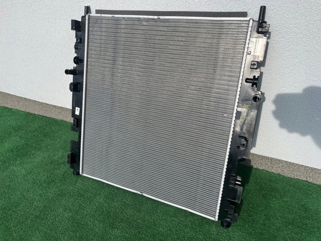 Радіатор води mazda cx60 cx-60 px28-15200 оригінал нова giełda poznań Київ