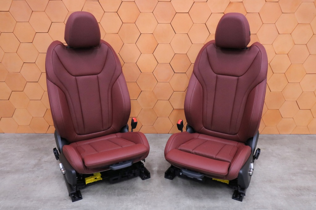 Bmw x4 g02 lci салон сидіння заднє сидіння обшивки sport tacora rot пам'ять 41 km ! Недорого