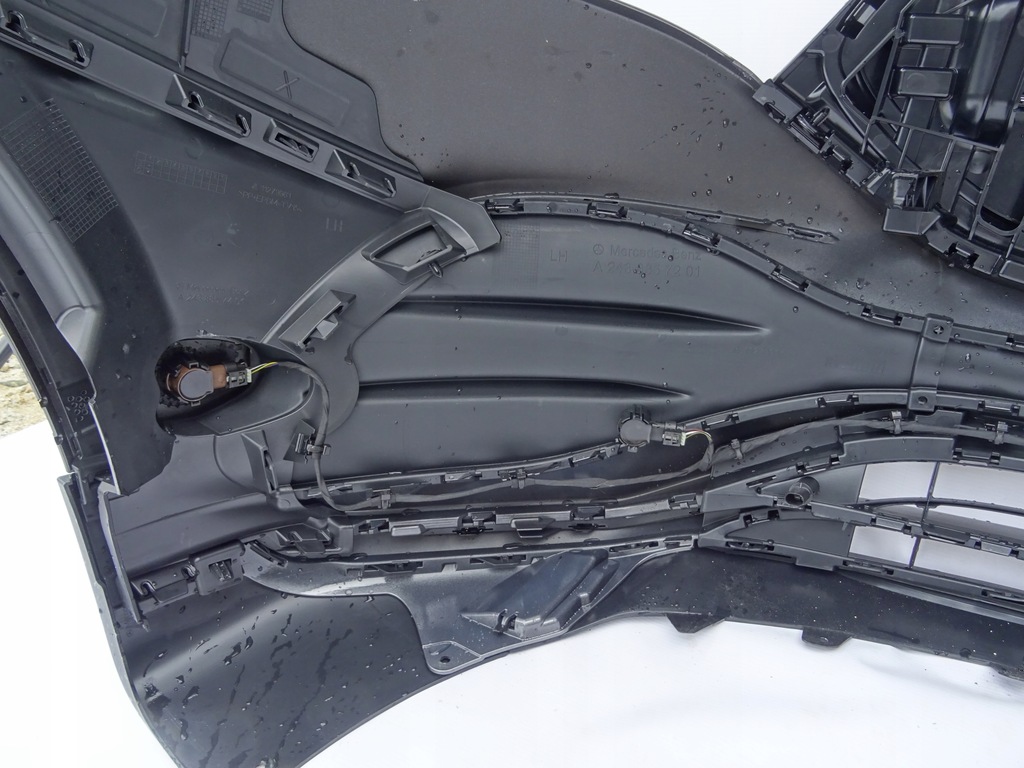 фото №7, Бампер перед передній mercedes x243 eqb amg набір