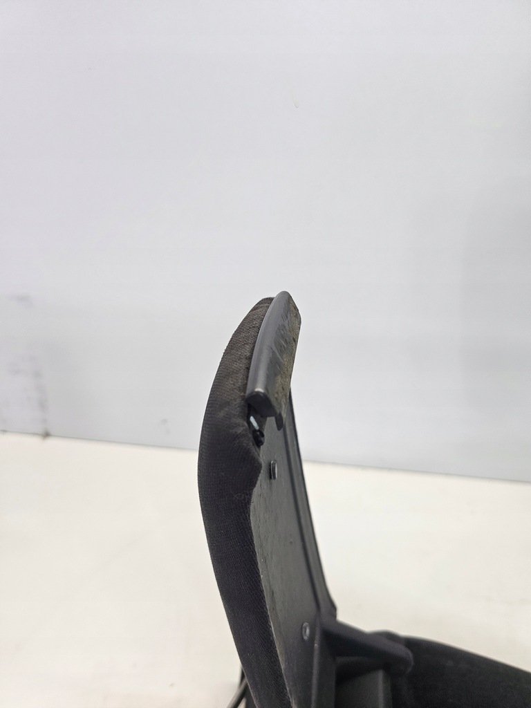 фото №9, Підлокітник перед audi a6 c5 4b0864207c матеріал