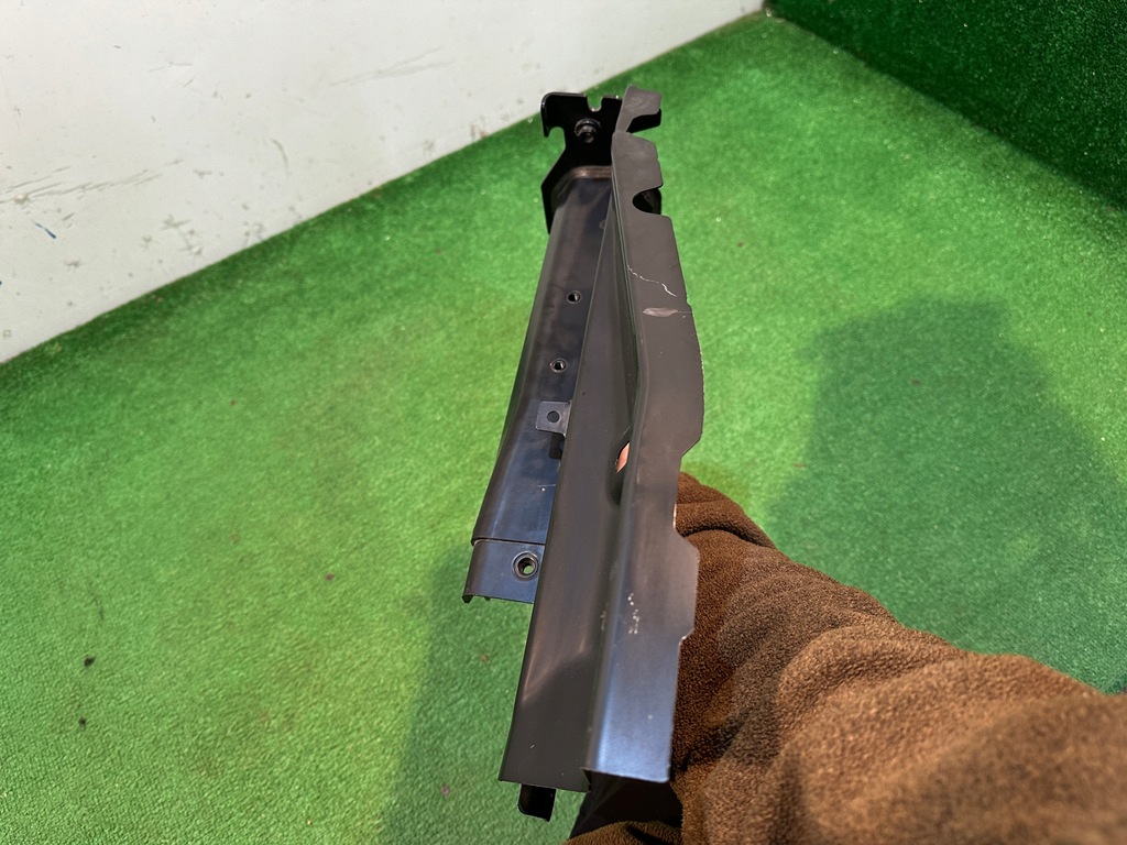 фото №8, Porsche 911 991 carrera лонжерон права підкрилок правий 99150191401