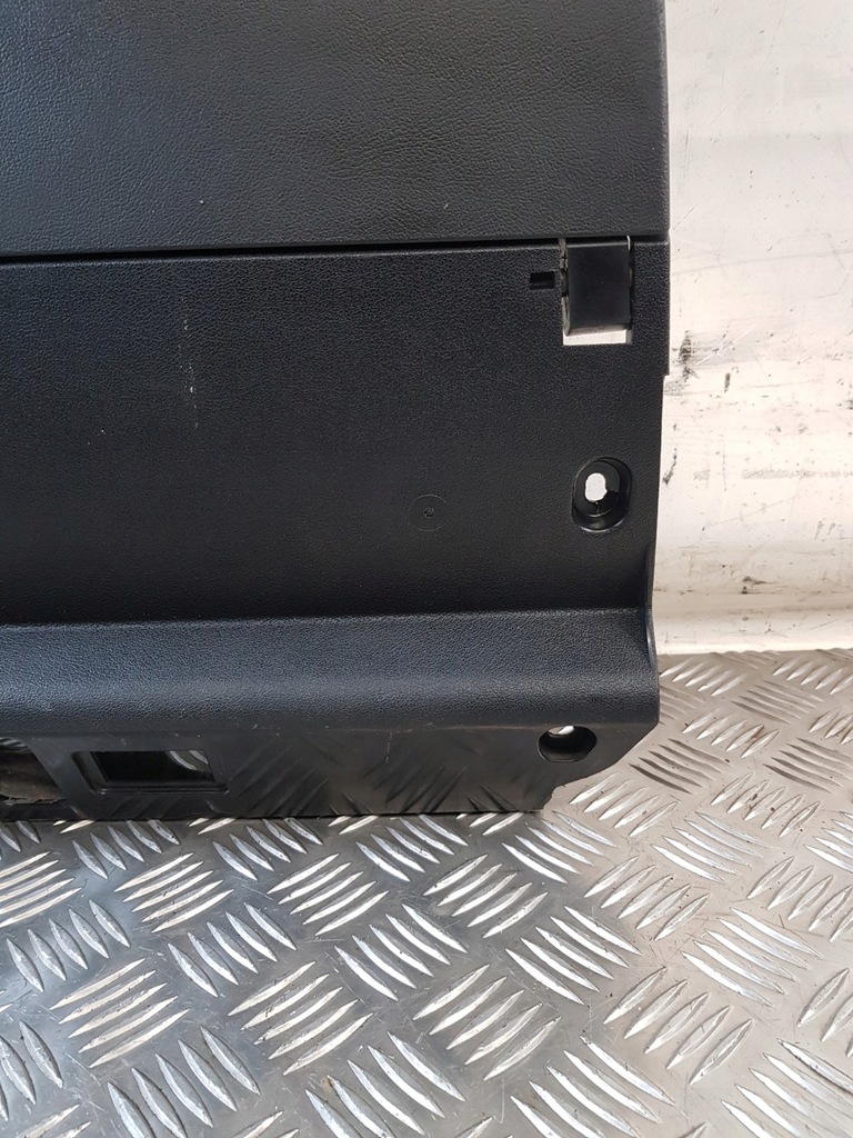 фото №10, Бардачок пасажира 8p1857035g audi a3 8p 05r-