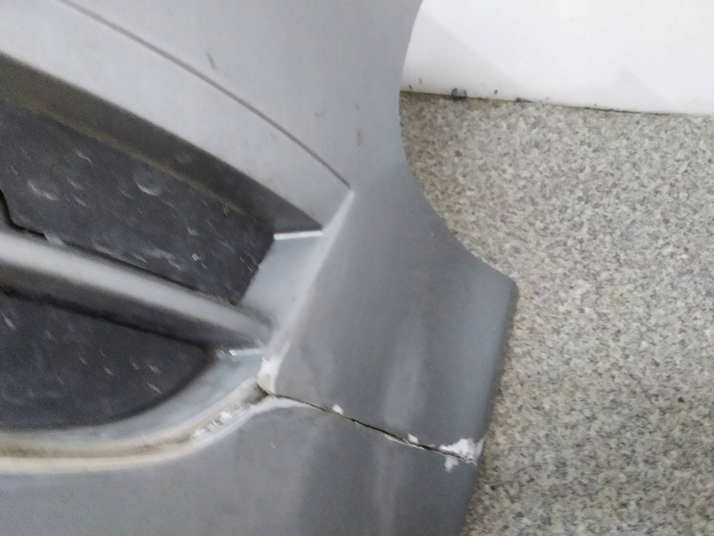 Купити Бампер перед до ремонт audi a4 3 2004-2008 b7