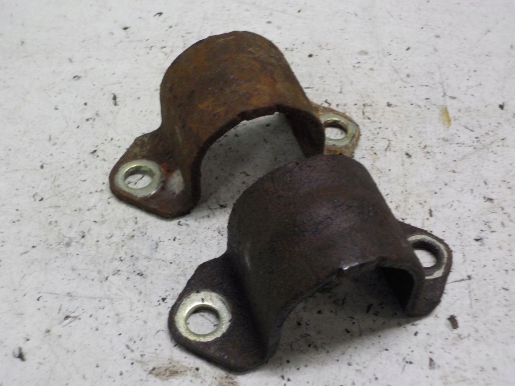 фото №1, Frontera b хомут кронштейн стабилизатора