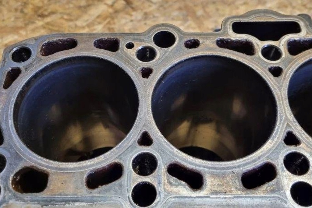 фото №11, Блок двигателя audi a4 avant 8d5, b5 03g103021c 1.9l дизель 2001