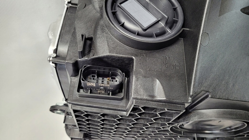 фото №13, Mercedes c-klasa w206 лампа перед правая full led h