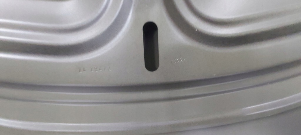 Audi a5 2 2016- 8w6 капот крышка двигателя Киев