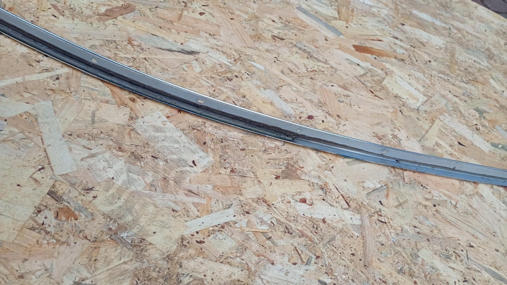 фото №13, Молдинг дахова хром ліва 4e0853703b audi a8 d3 sedan 02-09r