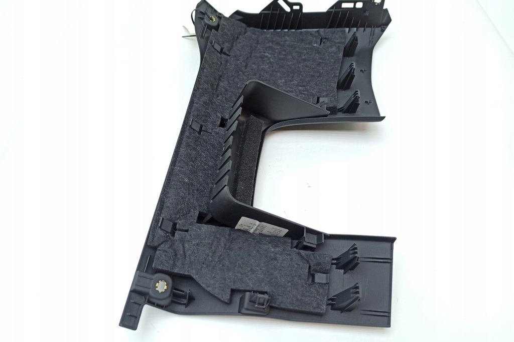 фото №13, Нижня молдинг декоративна панелі приладової панелі audi a4 8w2, b9 8w2863075 2.0l