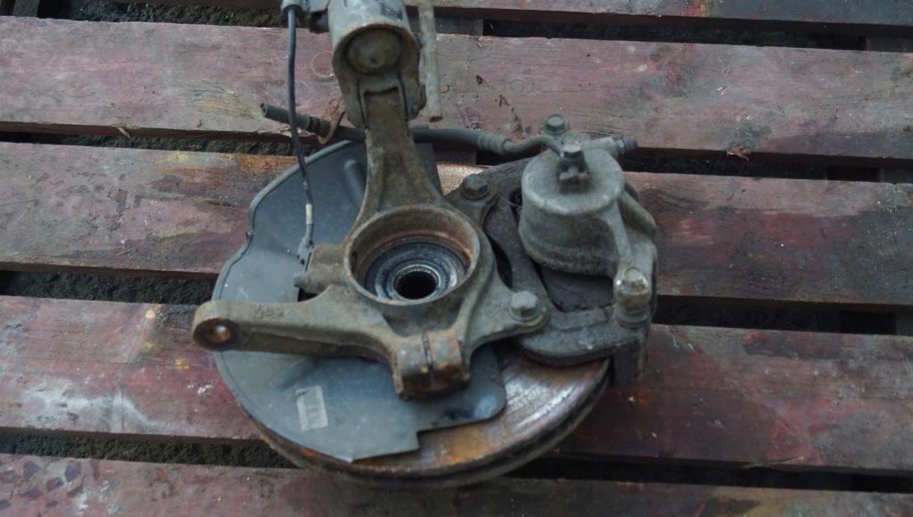 фото №9, Поворотный кулак амортизатор левый перед hyundai ix35