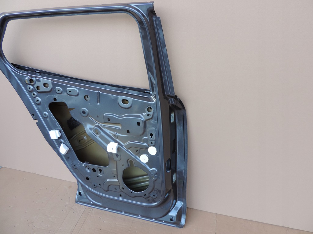 фото №9, Peugeot 2008 ii 2019 2020 задние левая дверь
