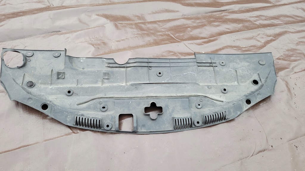 фото №6, Lexus is ii 220 защита поперечина передний накладка // 1178