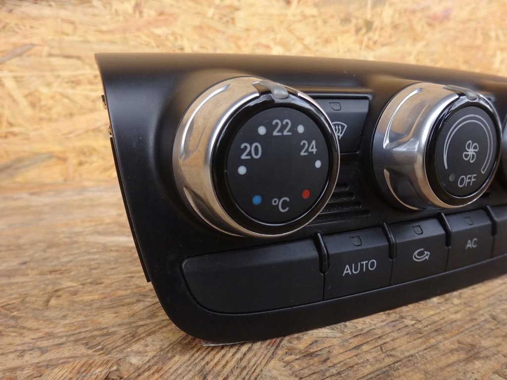 фото №12, Audi tt 8j панель обдув кондиционера 8j0820043af