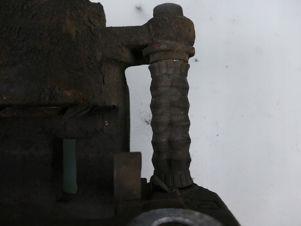 фото №8, Isuzu grafter n35 3.0 супорт гальмівний l.p n75 npr