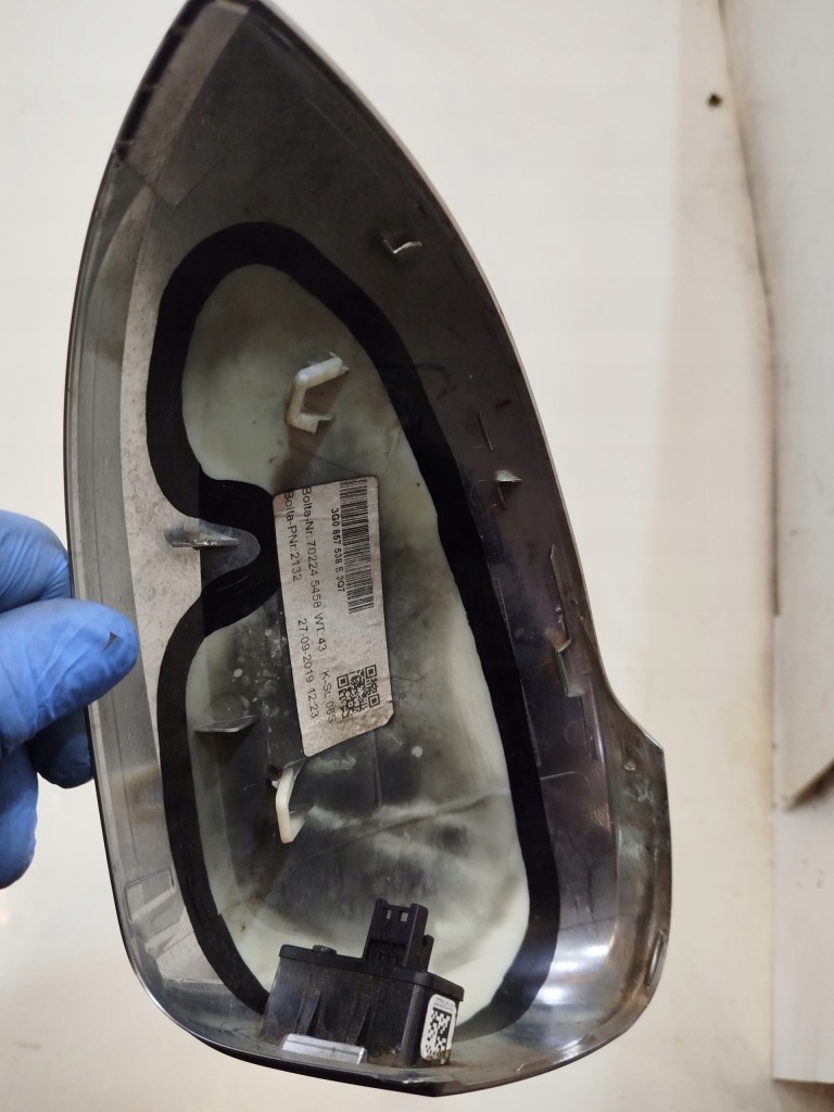 фото №8, Корпус зеркало правая vw passat b8 r-line 3g0857538e алюминий cała