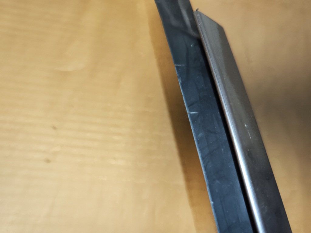 фото №9, Молдинг стекло правая bmw i3 7296782