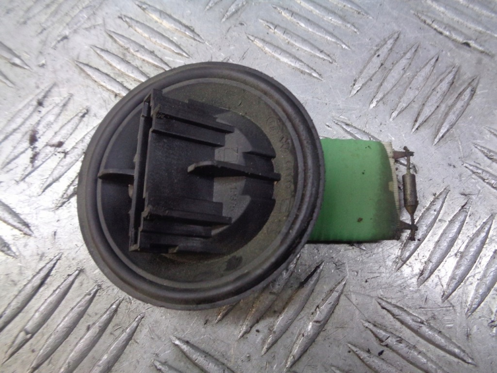 фото №1, Резистор резистор вентилятор skoda fabia i