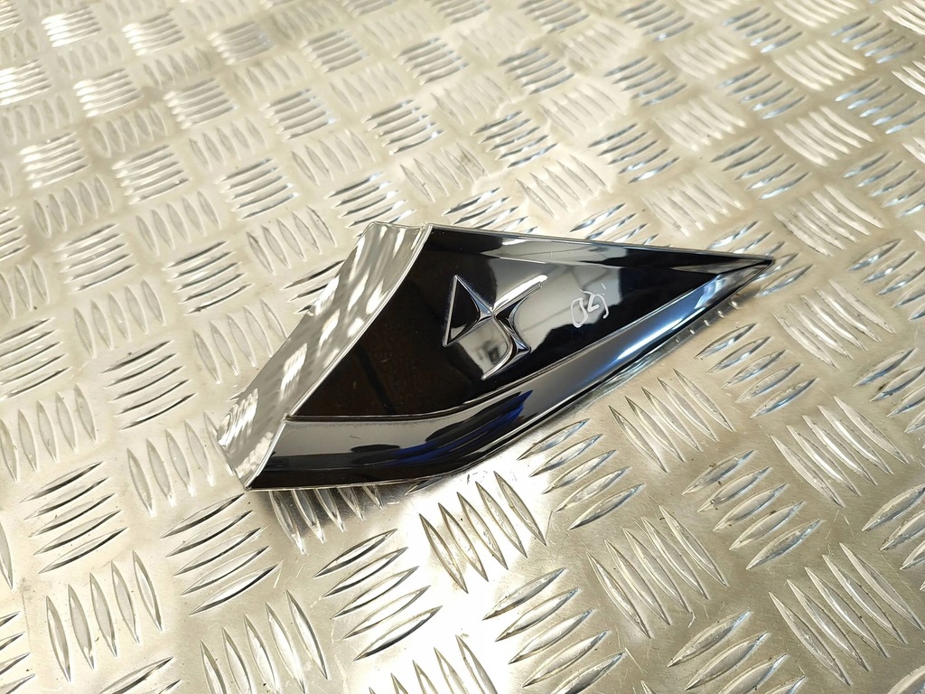 фото №1, Citroen ds7 crossback 2018 задняя сторона правая другое запчасти кузов