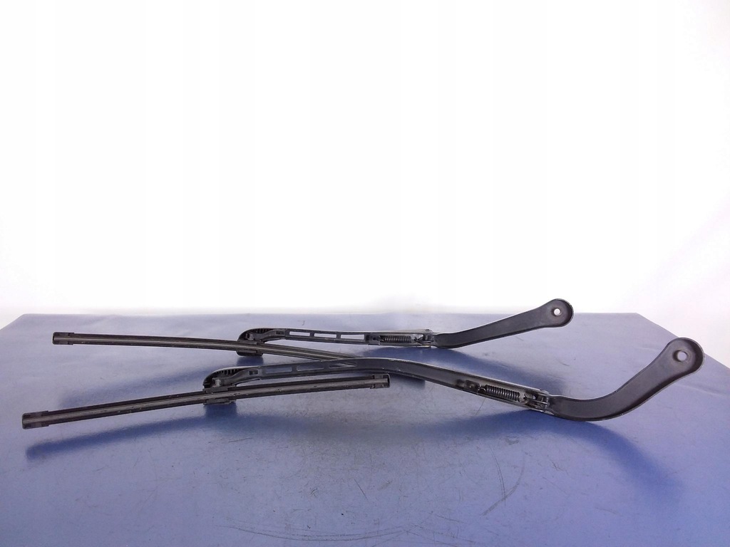 фото №1, Bmw 3 e91 рычаг рычаги дворники перед