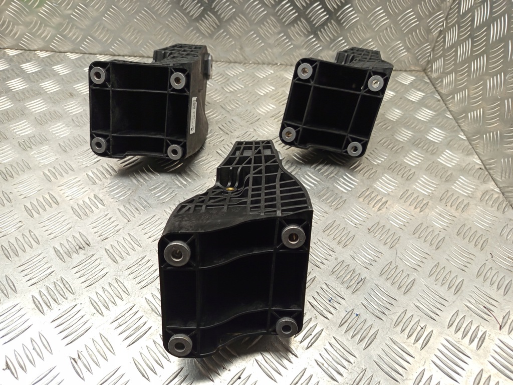 фото №7, Mercedes w206 кронштейн кронштейн кронштейн двигателя правая правое a6542236400