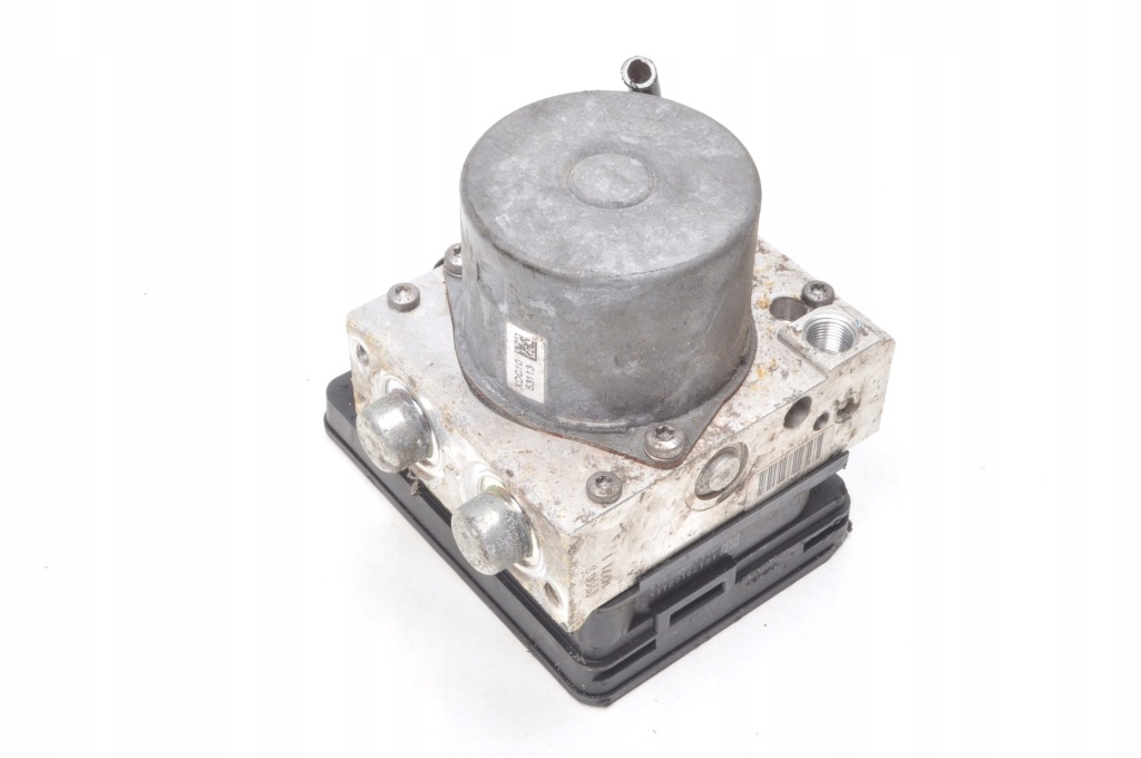 Купити Mg 3 1.5 16v 106km насос abs 10195237